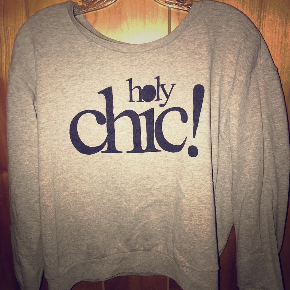 grey sweater